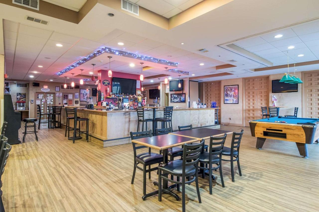 Montrose Hill Comfort Inn & Suites מראה חיצוני תמונה