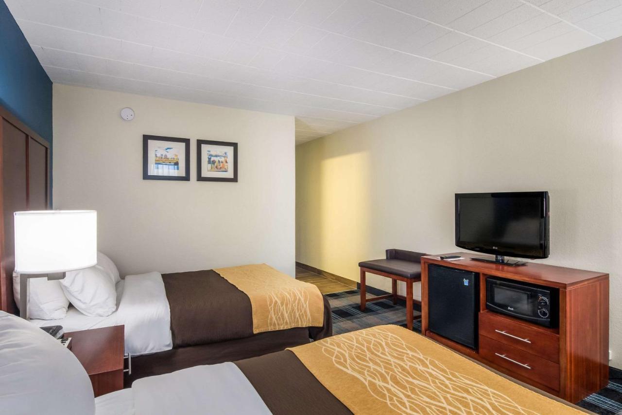 Montrose Hill Comfort Inn & Suites מראה חיצוני תמונה